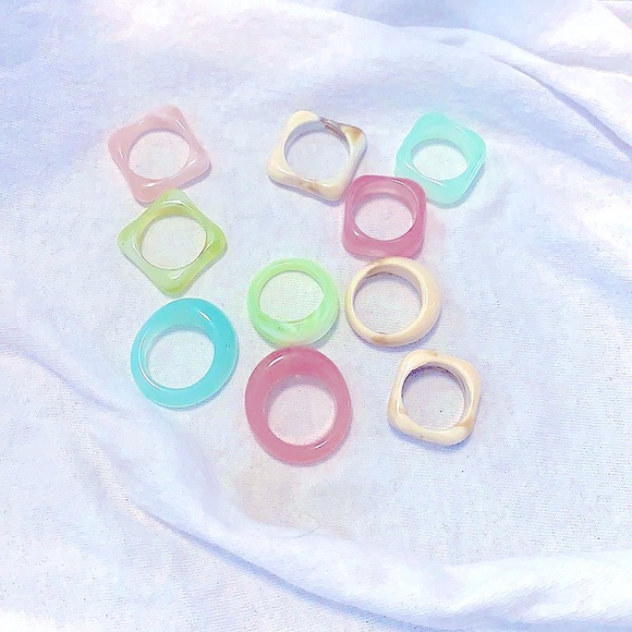 New 10pc Stylish Pastel Fashion Rings Jewelry Bundle, Stackable Rings - Picture 2 of 15